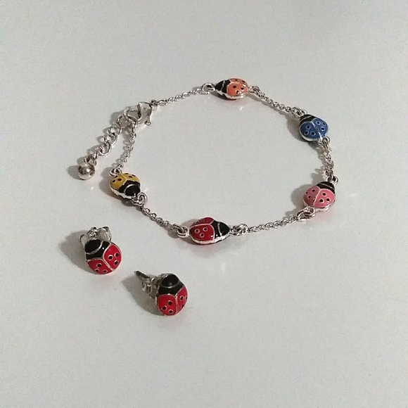 Ladybug Bracelet & Earrings Set - Picture 10 of 15
